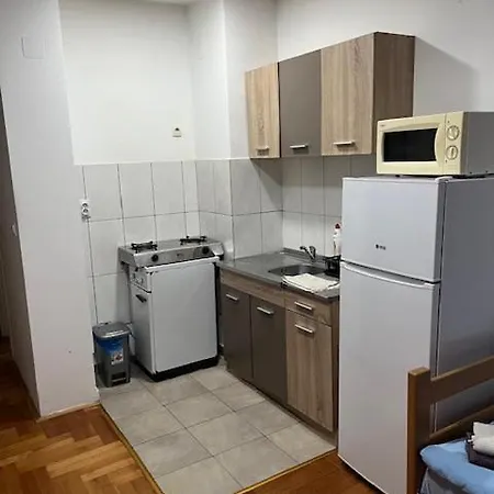 21 Apartment